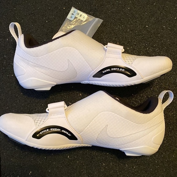𝅺NIKE Superrep men's 11.5 New - Picture 2 of 5